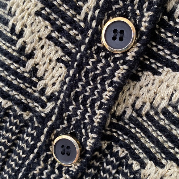 TopShop chevron sweater with Gold Metallic thread, cropped sweater - Picture 4 of 7